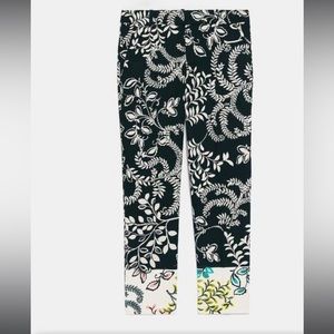Zara floral cropped ankle chino pants size 6